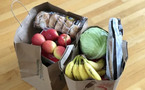 A smart monthly grocery list for a family of four